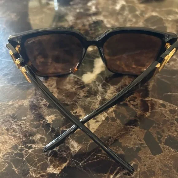 Michael Kors Karlie Women's Square Frame Sunglasses Multicolor Tortoise Shell - Picture 11 of 15